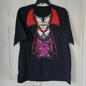 Vintage y2k halloween vampire Dracula costume tee